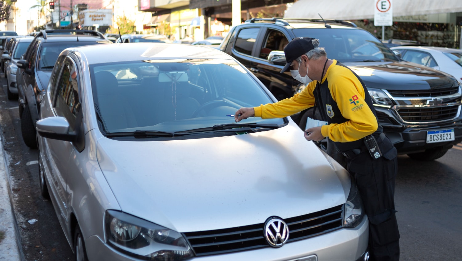 Pare Direito Maneiras De Ser Multado Por Estacionar Onde N O Pode