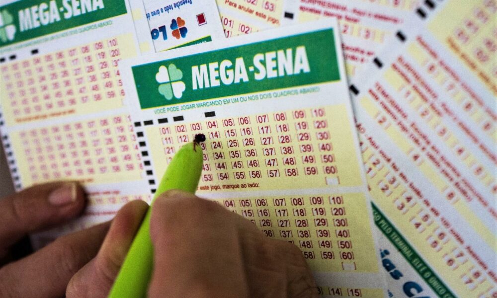 Mega-Sena paga hoje R$ 36 milhões a quem acertar as seis dezenas - Folha PE
