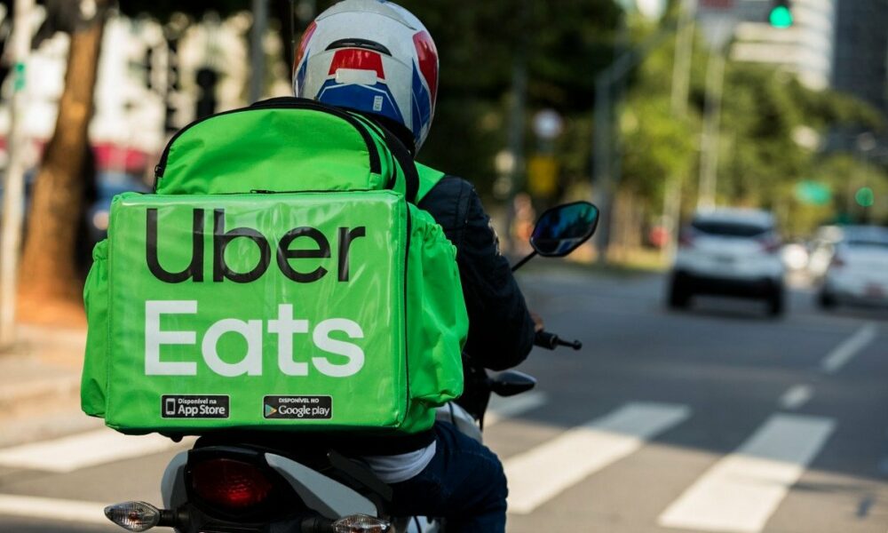 Motoboys whose days are numbered?  Uber is testing cars that deliver food on their own