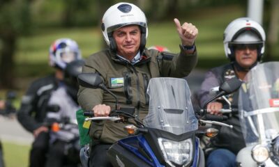 Bolsonaro de motoca