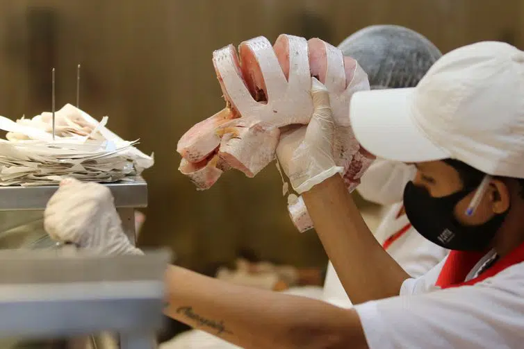 Comércio de peixes e pescados para a Semana Santa