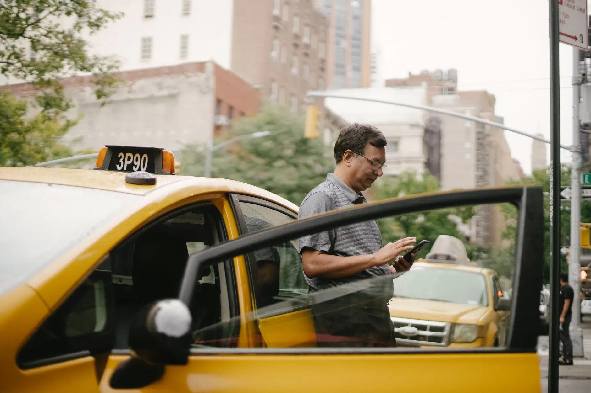 Como vai funcionar a parceria da Uber com taxistas
