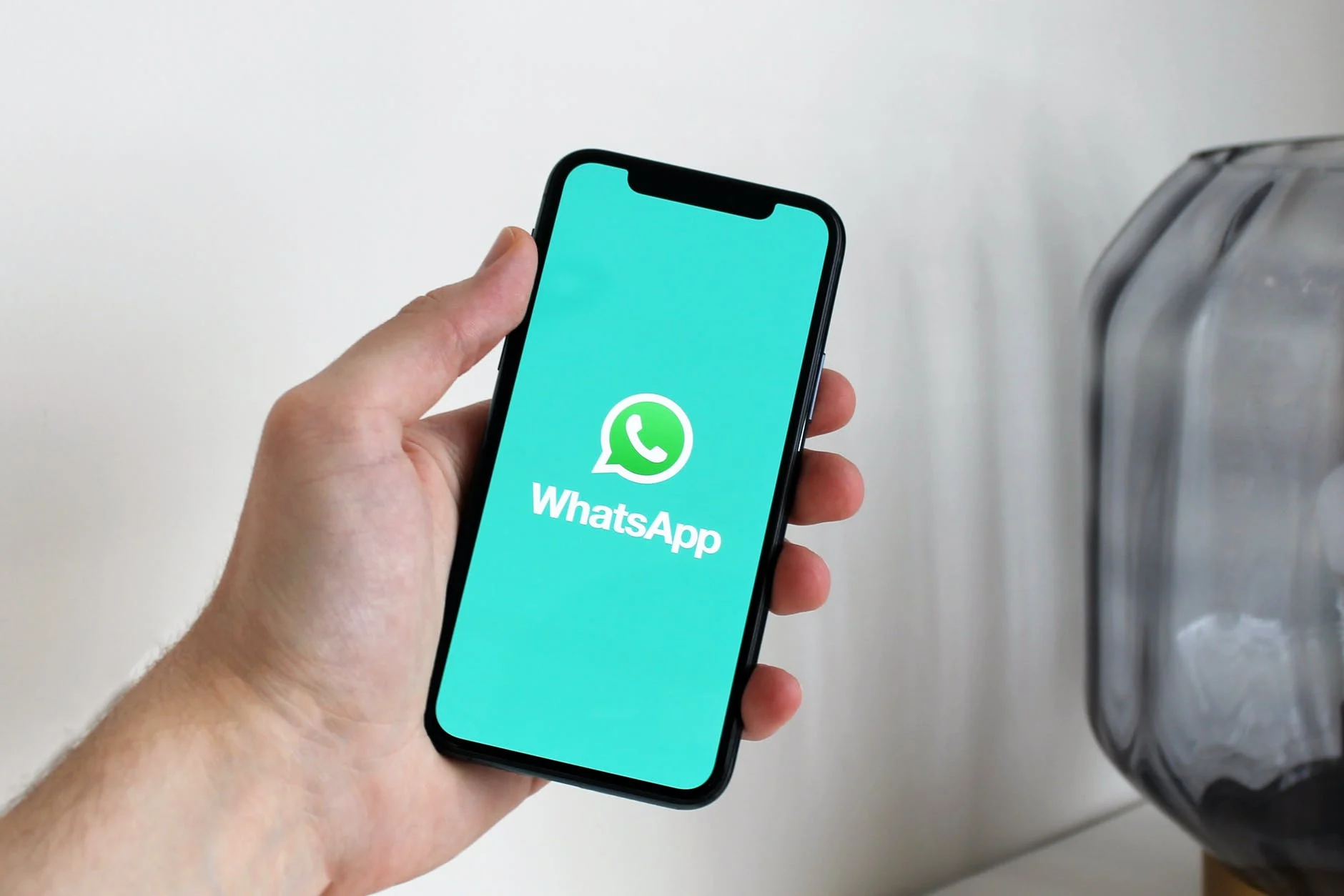 Suspensão de contas do WhatsApp GB