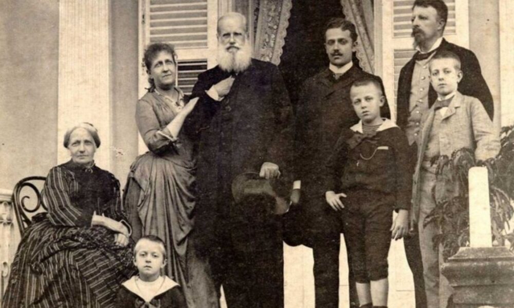 Família Real Brasileira Existe Conheça Os Descendestes De Dom Pedro Ll