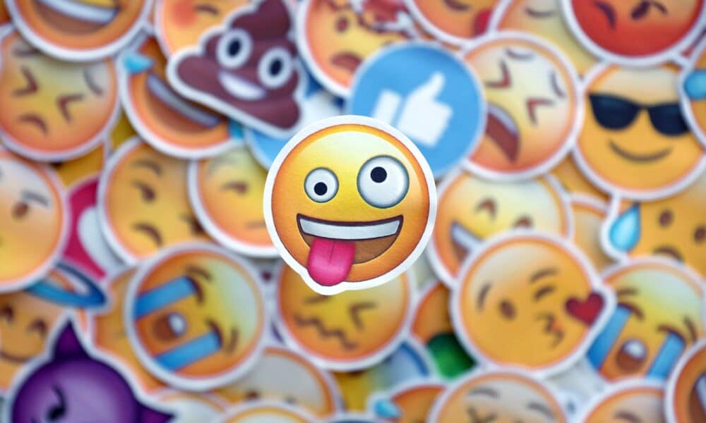 Create your own WhatsApp stickers using AI