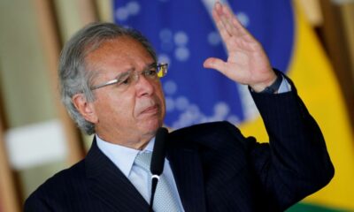 Governo antecipará 13º de aposentados e pensionistas, diz Guedes